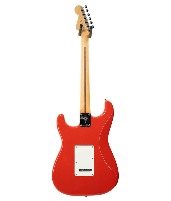 Fender Player II Stratocaster Electric Guitar, Rosewood Fingerboard - Coral Red