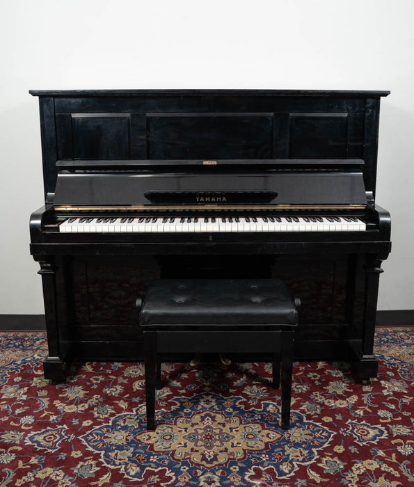 Yamaha Classic Upright Piano | Polished Ebony | Used