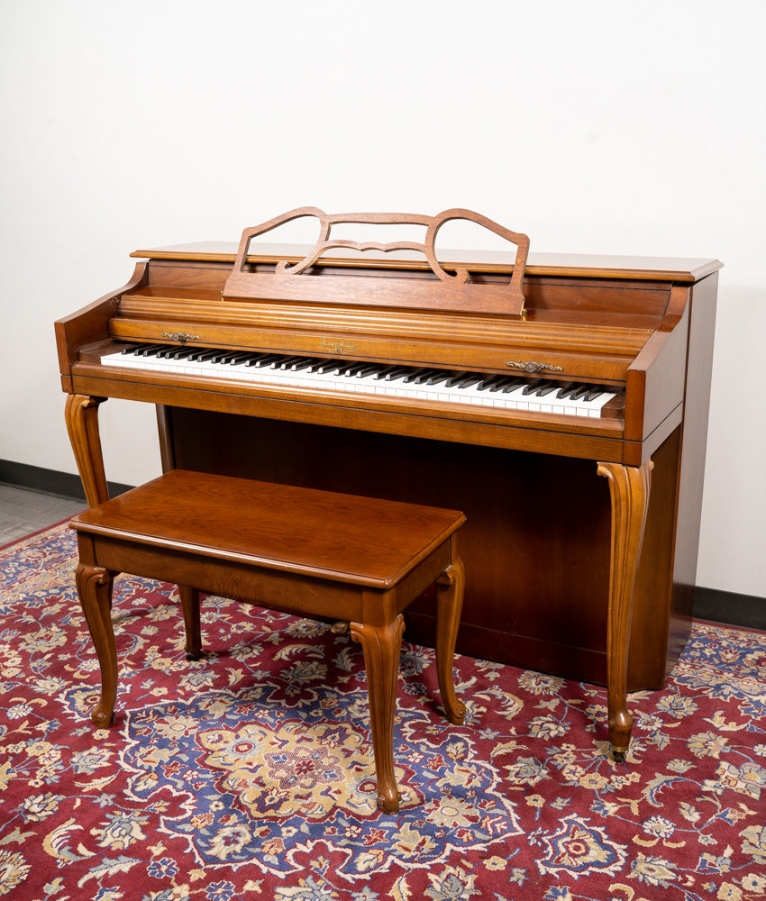 Wurlitzer P150 pokončni klavirWurlitzer P150 pokončni klavir  