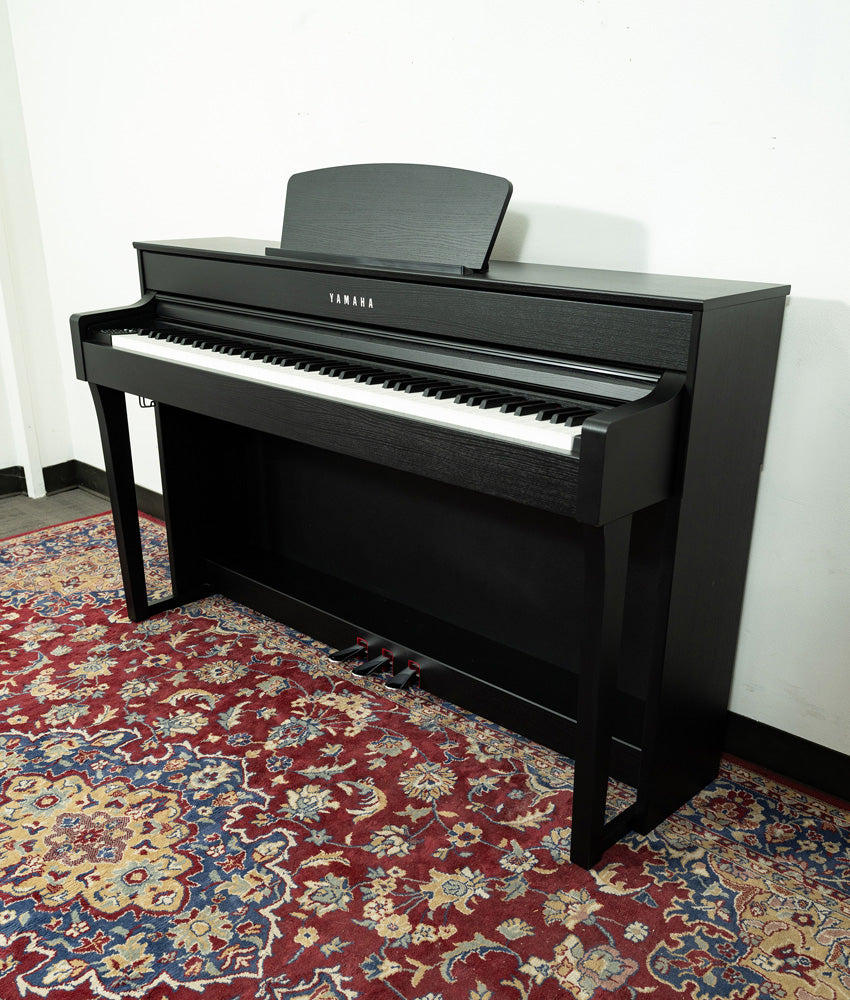 Yamaha Clavinova CLP-635 Digital Piano | Satin Black | Used — Alamo Music  Center