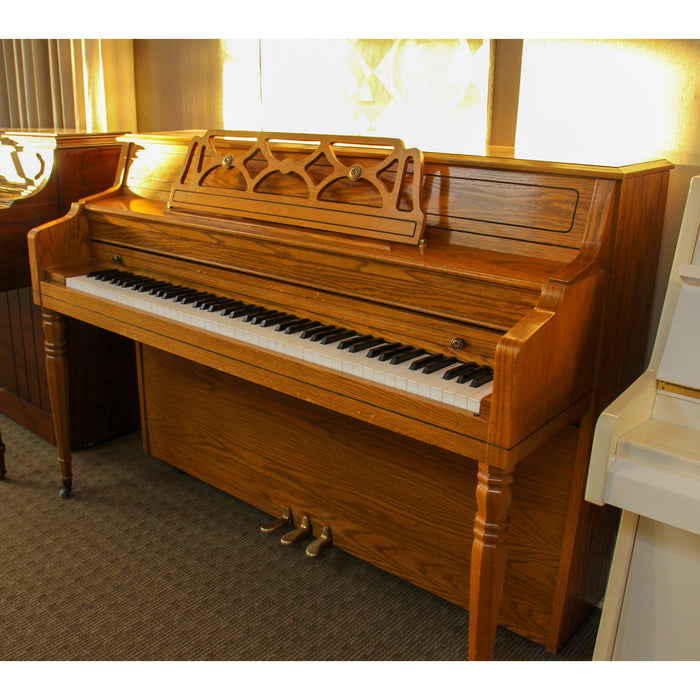 Kawai 502-M Oak Console Piano