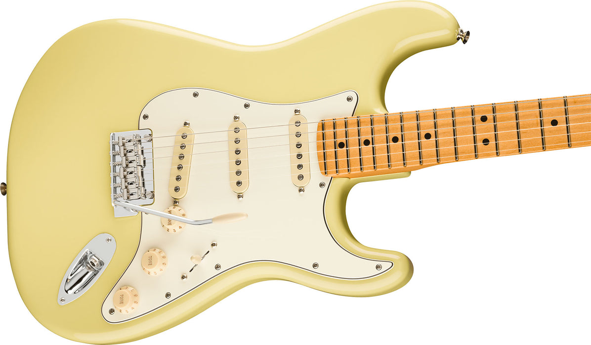 Fender Player II Stratocaster Electric Guitar, Maple Fingerboard - Hialeah Yellow