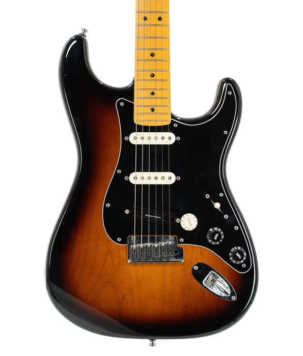 Pre-Owned Fender American Deluxe V-Neck Stratocaster Electric Guitar - 2 Tone Sunburst | Used