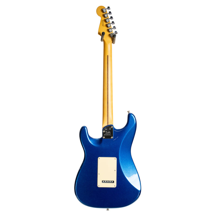 Fender American Ultra Stratocaster, Maple Fingerboard, Cobra Blue