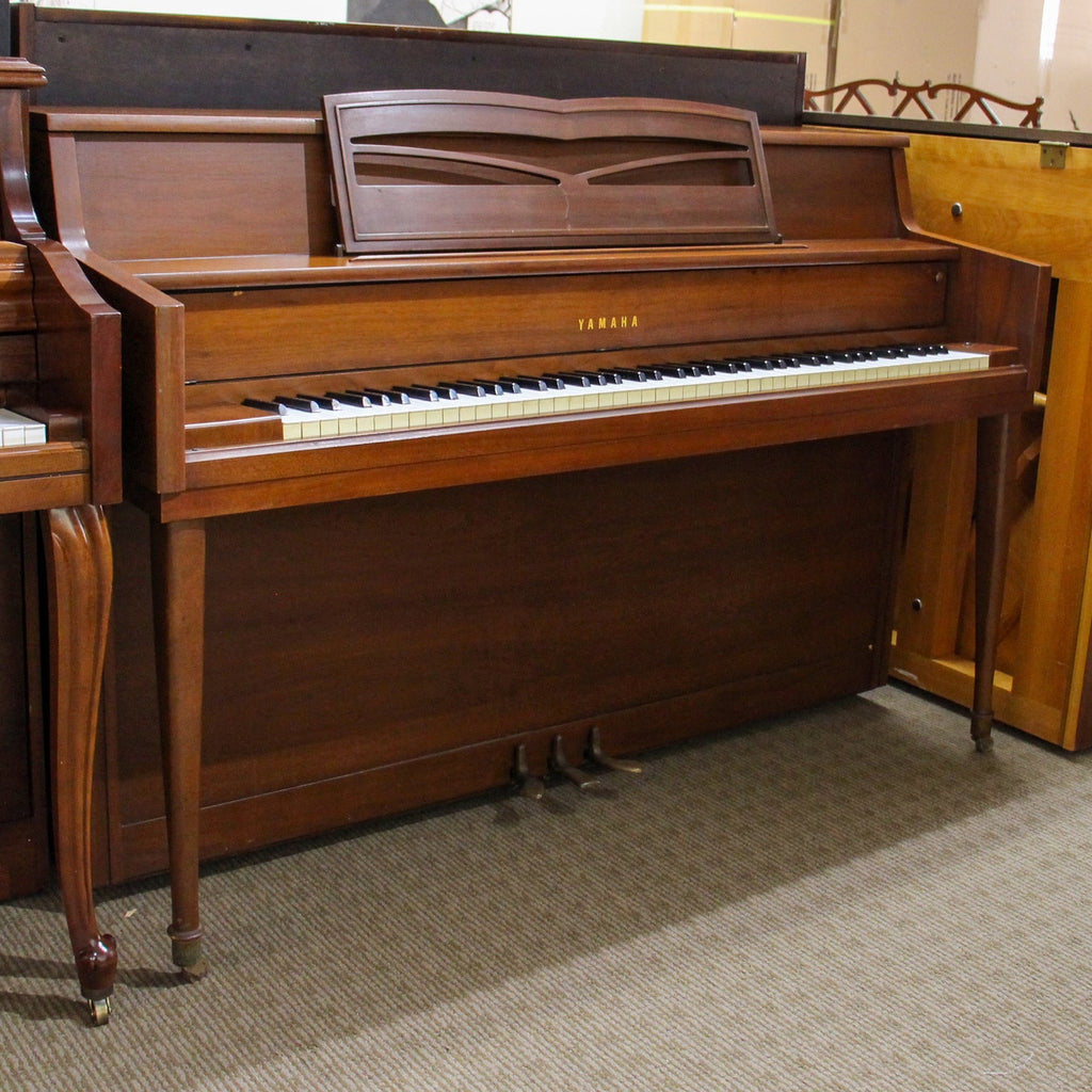 Használt Yamaha M3 Console Piano | SzaténHasznált Yamaha M3 Console Piano | Szatén  