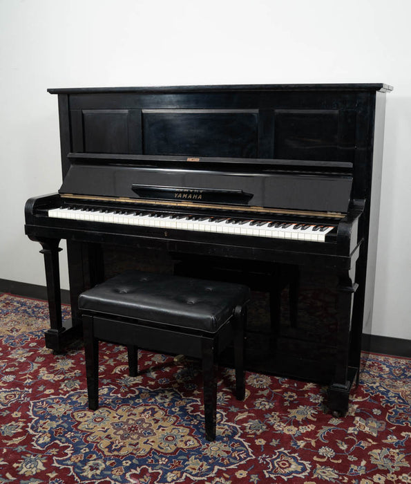 Yamaha Classic Upright Piano | Polished Ebony | Used