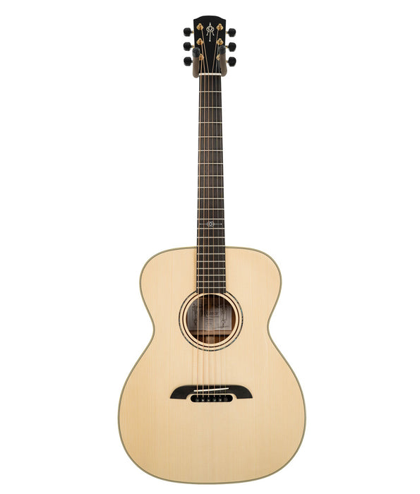 Alvarez Yairi Honduran Masterworks FYM60HD OM Acoustic Guitar