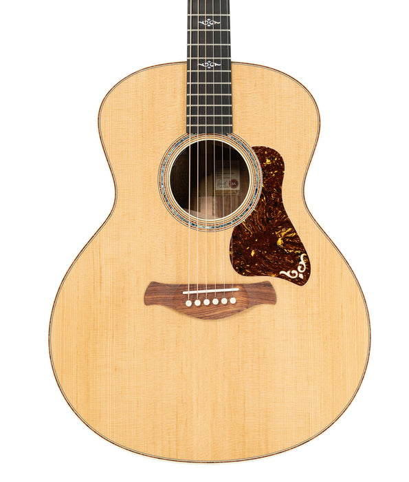 Taylor Gold Label 814e Koa Super Auditorium Acoustic-Electric Guitar - Natural