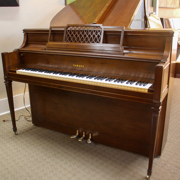 Yamaha Furniture Console Piano | Walnut