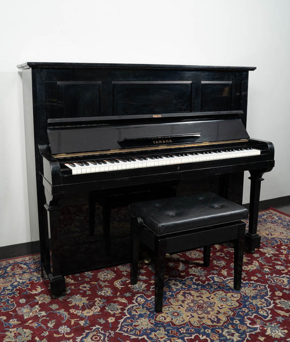 Yamaha Classic Upright Piano | Polished Ebony | Used