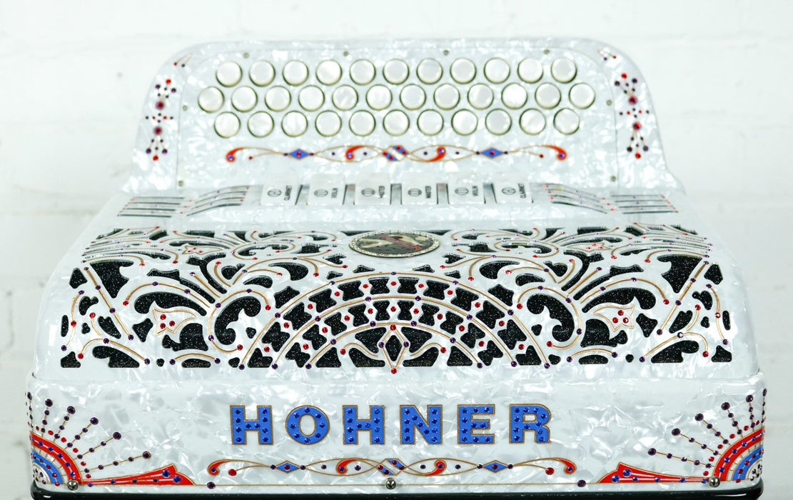 Hohner Anacleto Rey Del Norte TT FBbEb/GCF Accordion Compact White