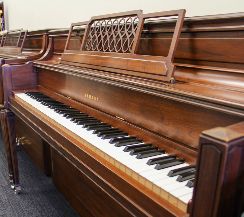 Yamaha Upright Console Piano - Circa 1974