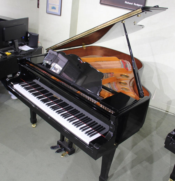 Ritmuller R9 Grand Piano